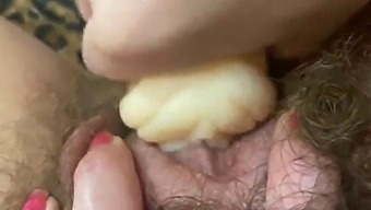 Intensa Masturbación Pov Con Primer Plano De La Vagina Y El Clítoris