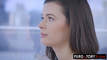 Dharma Jones In Een Hete Kantoorpijpbeurt En Neukscène